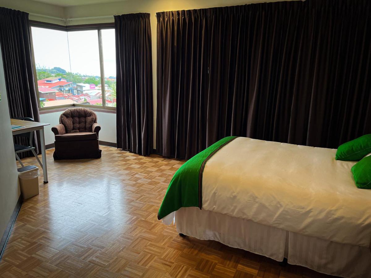 Legacy Boutique Hotel Quesada  Экстерьер фото