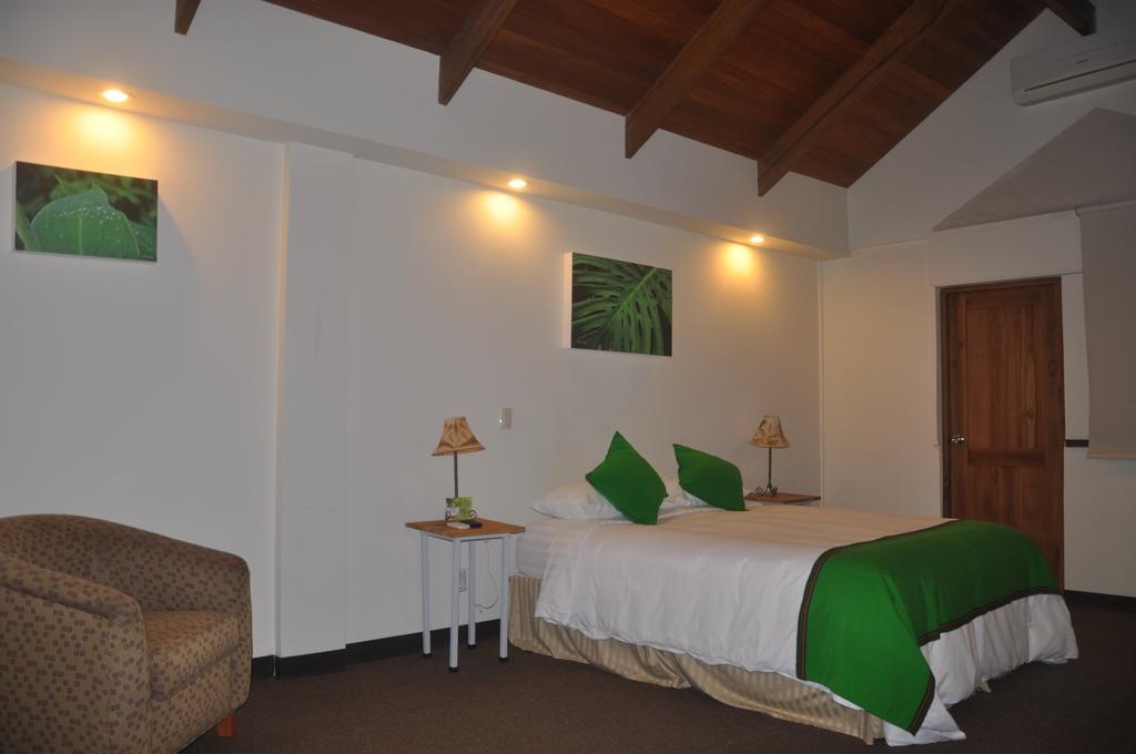 Legacy Boutique Hotel Quesada  Экстерьер фото